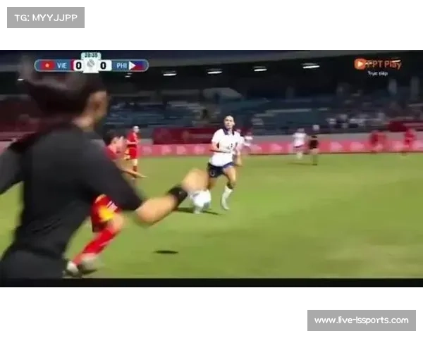 皇家社会1-1马竞争议判罚成焦点,无效乌龙球引热议 皇家社会1-1马竞争议判罚成焦点,无效乌龙球引热议